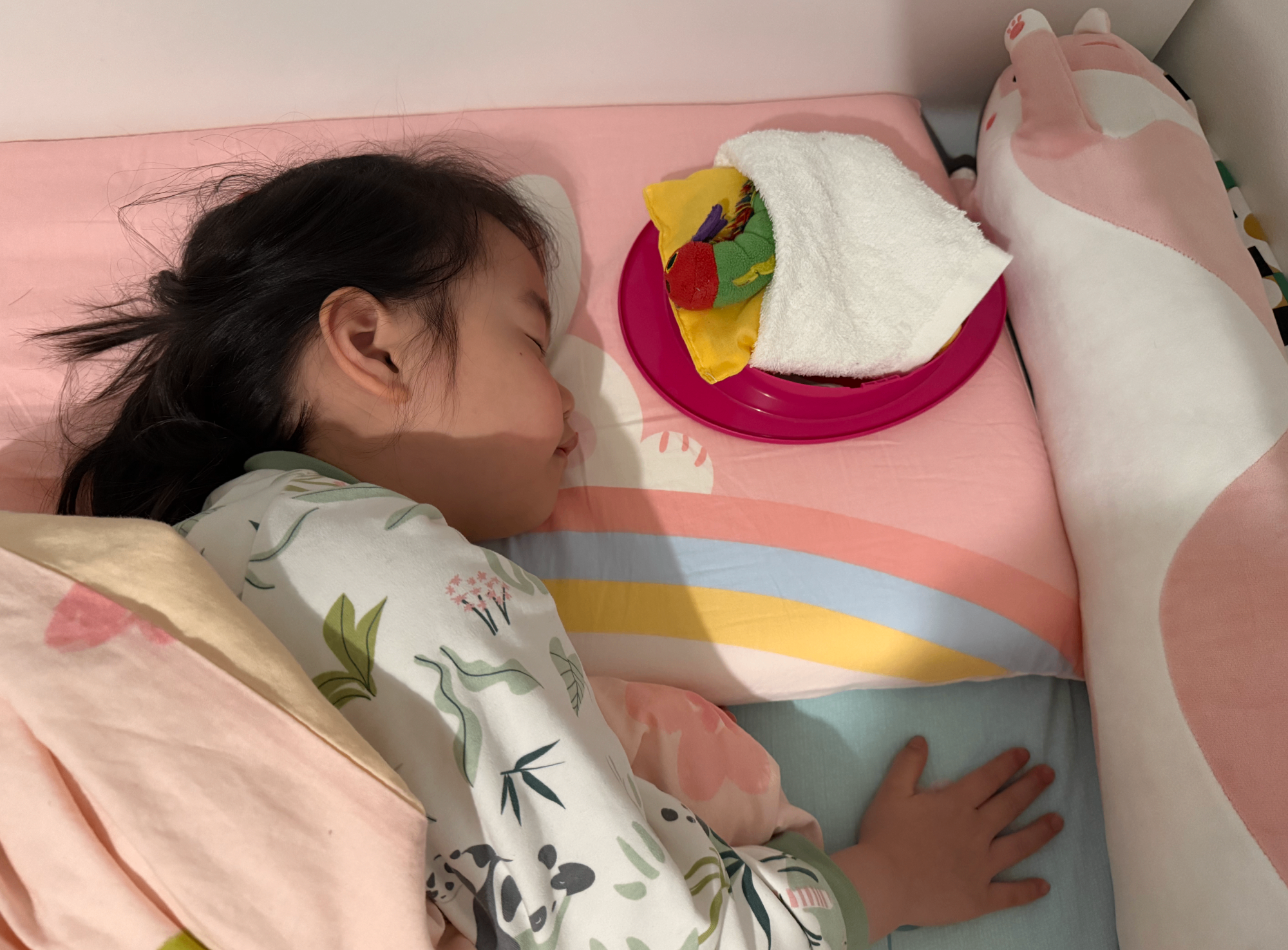 🌃 Sleeping with the caterpillar