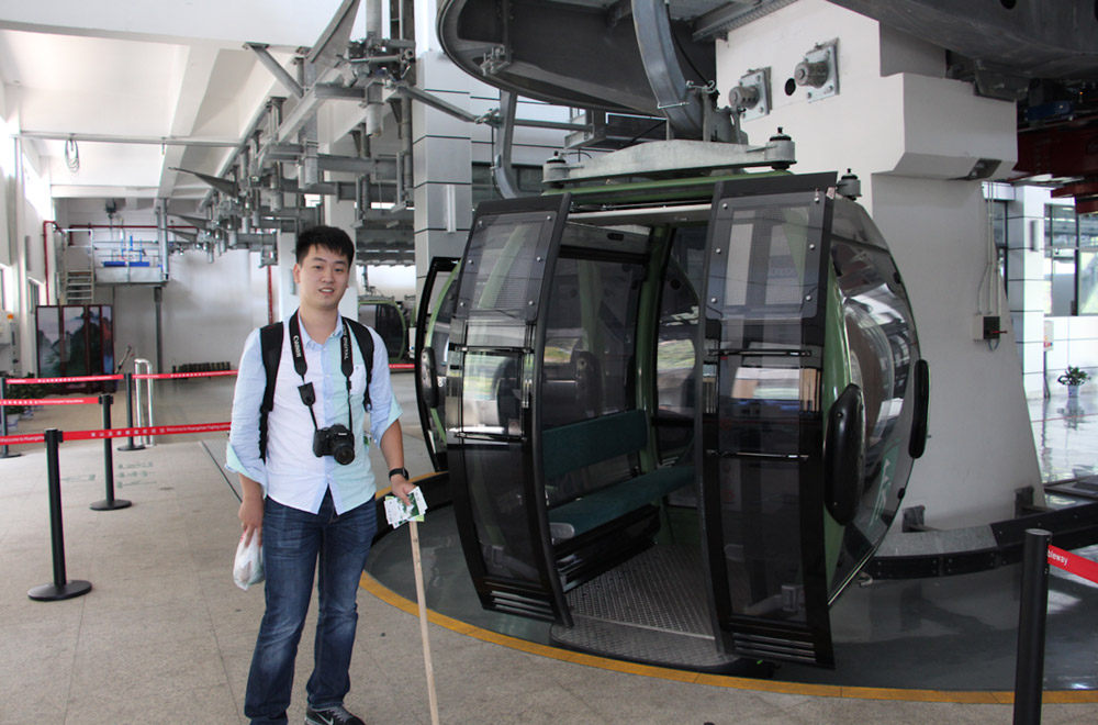 Cable Car Up the Mountain